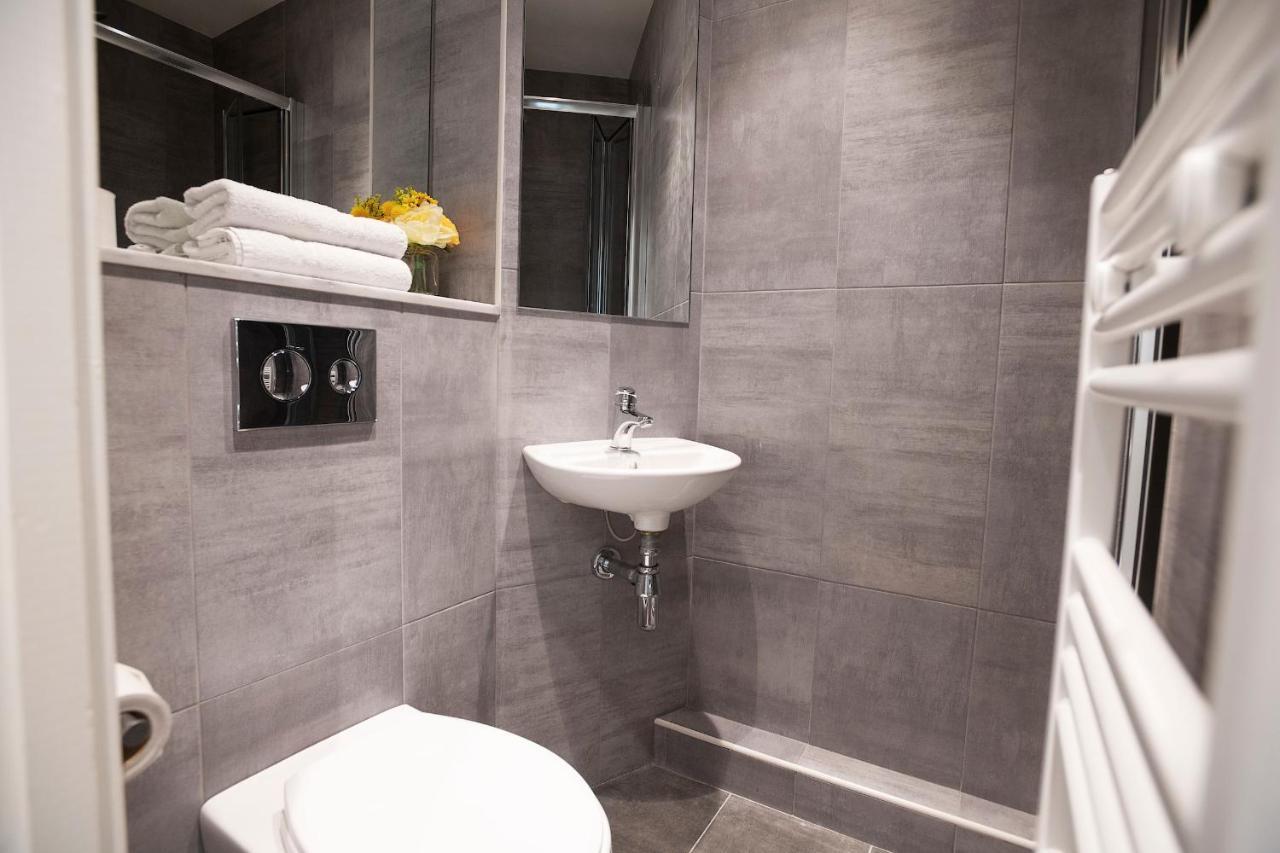 Goldcrest Village Apartments University Of Galway Bagian luar foto