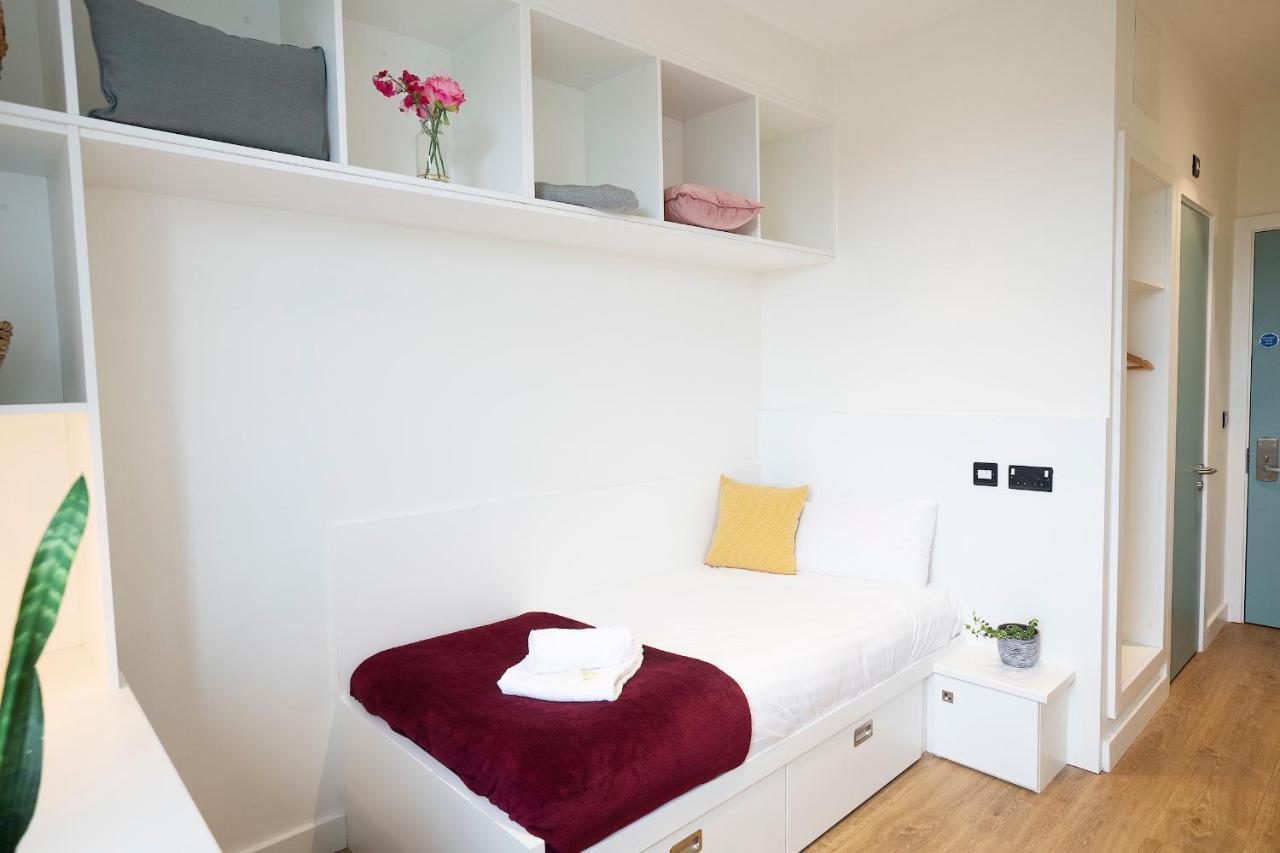 Goldcrest Village Apartments University Of Galway Bagian luar foto